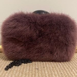 Purple fur clutch